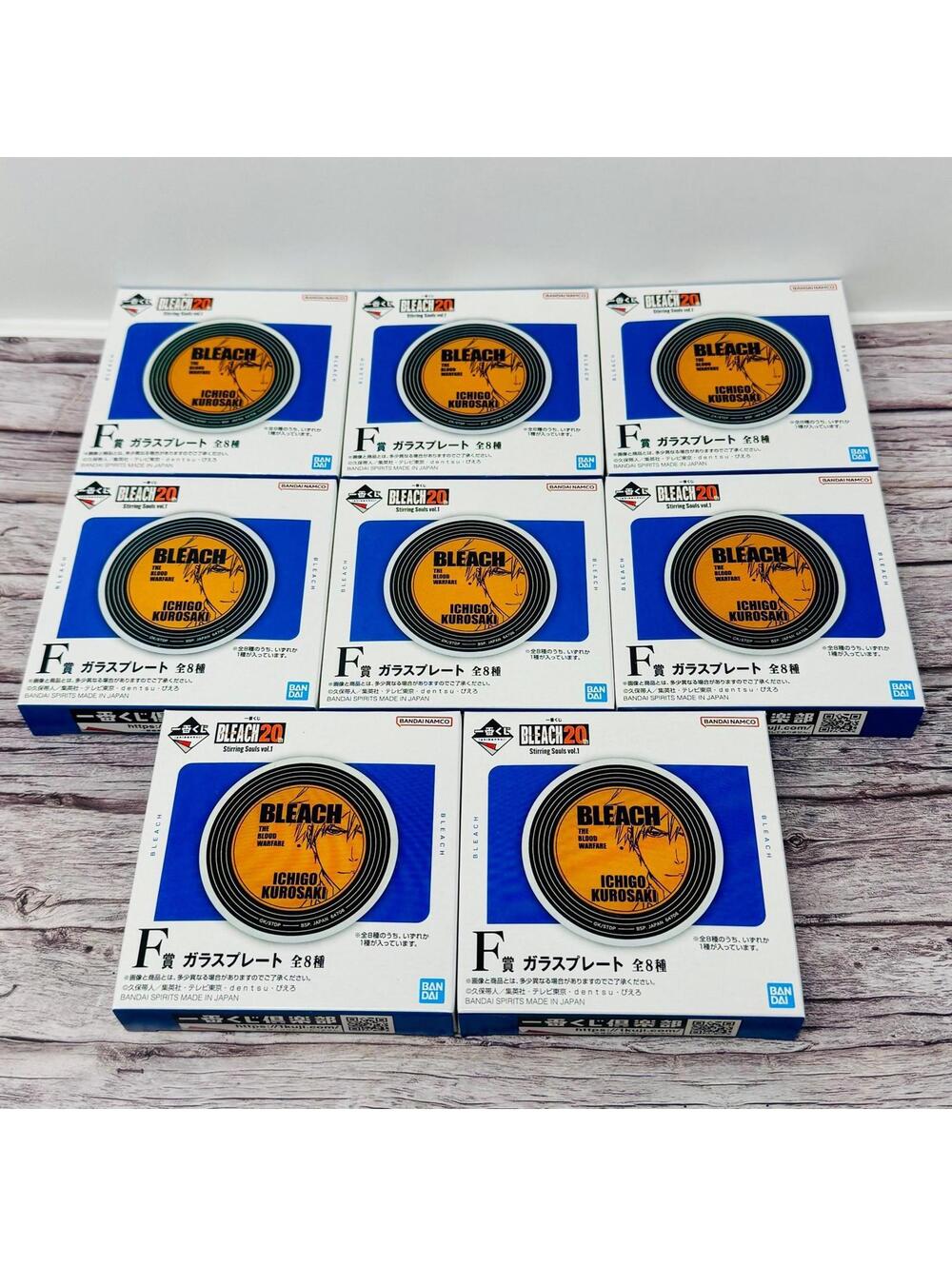 Bleach 20th Anniversary Mini Glass Plate Set of Eight New Japan US Seller